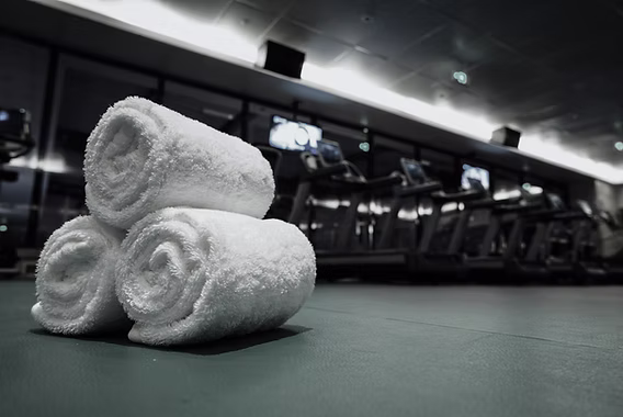 Does La Fitness Provide Towels